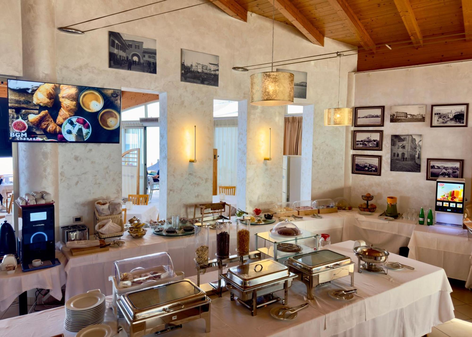 דורס Aragosta Hotel מראה חיצוני תמונה