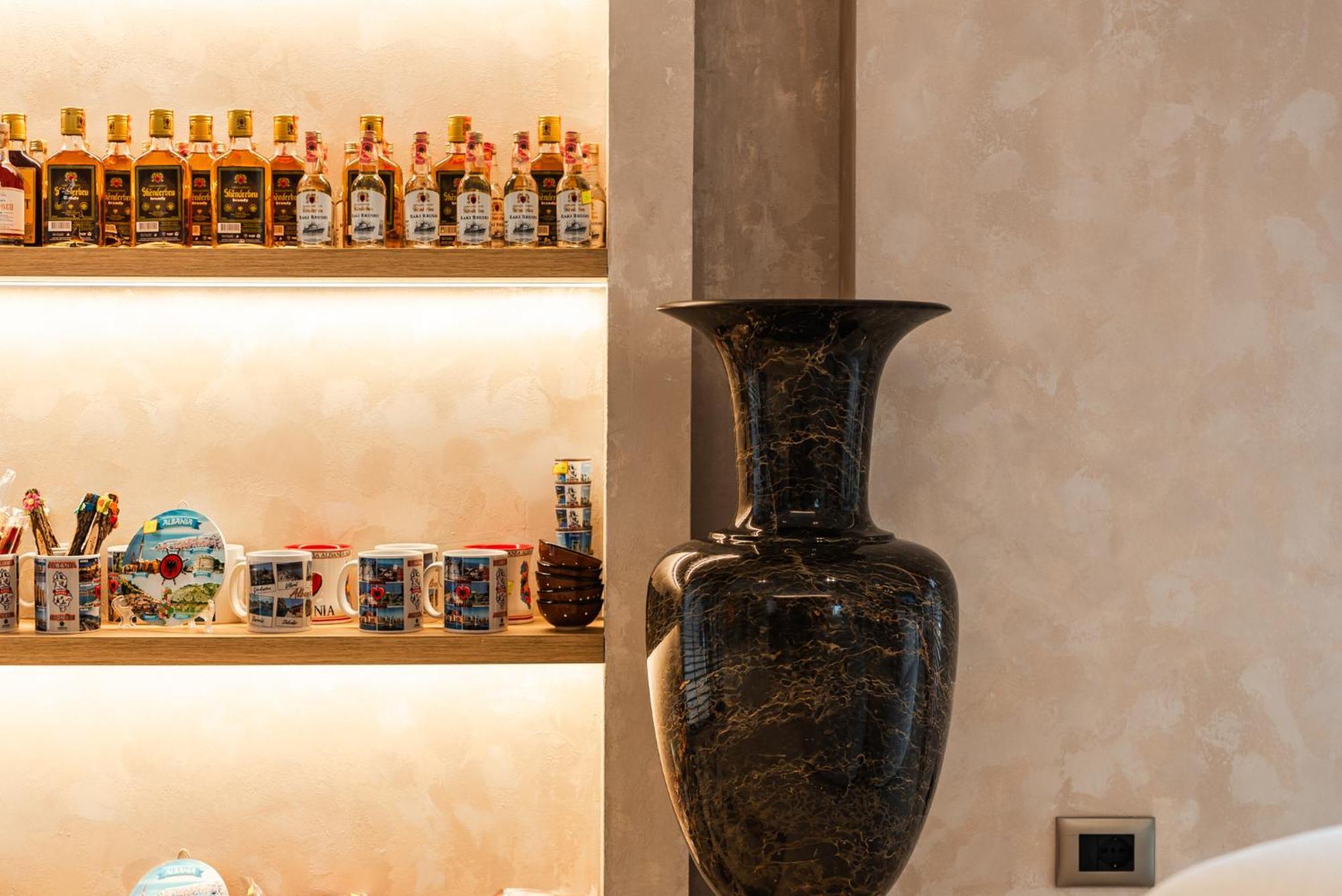 דורס Aragosta Hotel מראה חיצוני תמונה